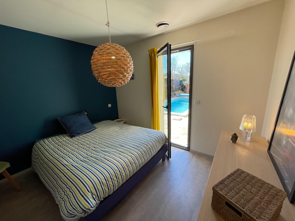 Villa in Vaison Near Roman Ruins & Pool