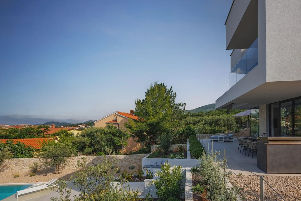 Villa Manatis on Krk - Crovillas