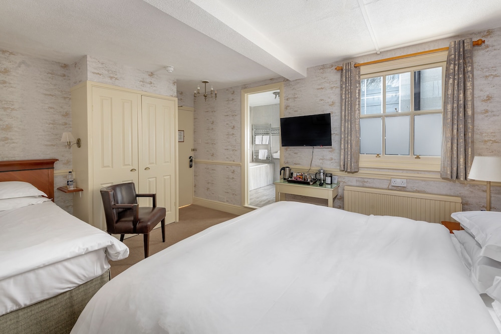 Royal Hotel 16