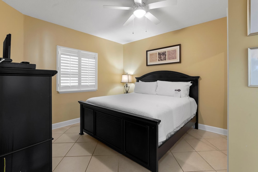 Sanibel 1201