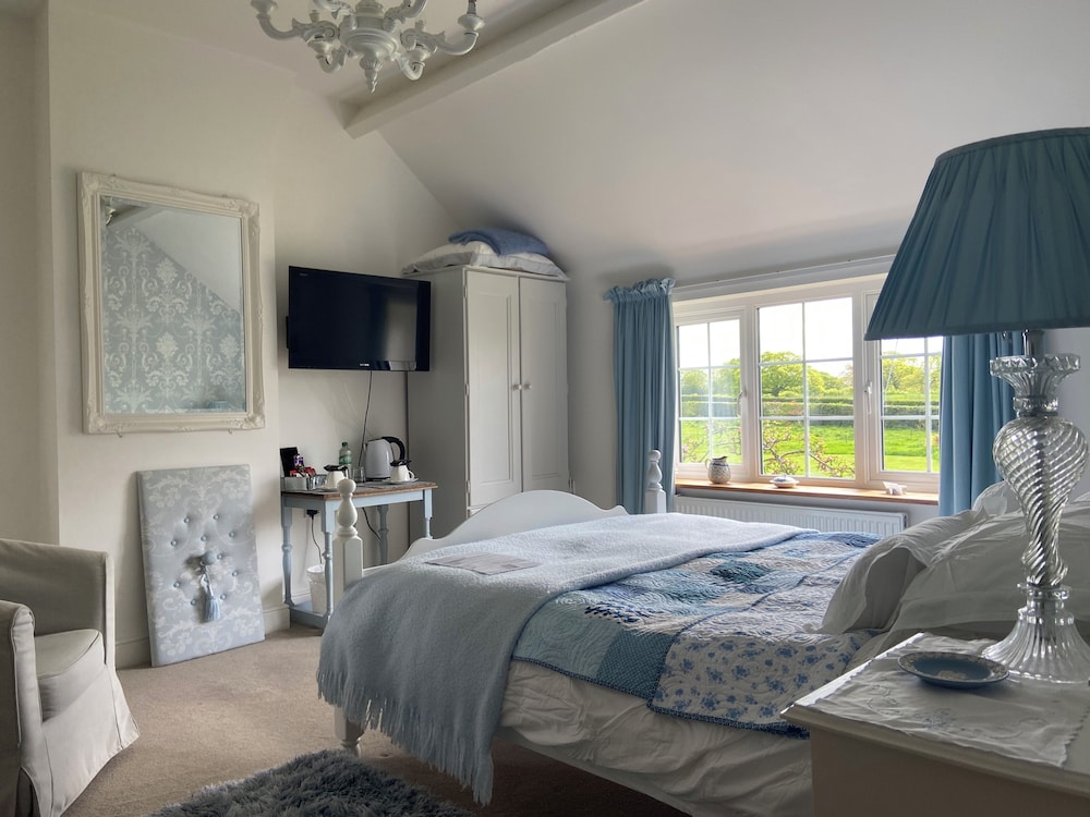 Abbey Green Farm B&b, Camping & Touring Park