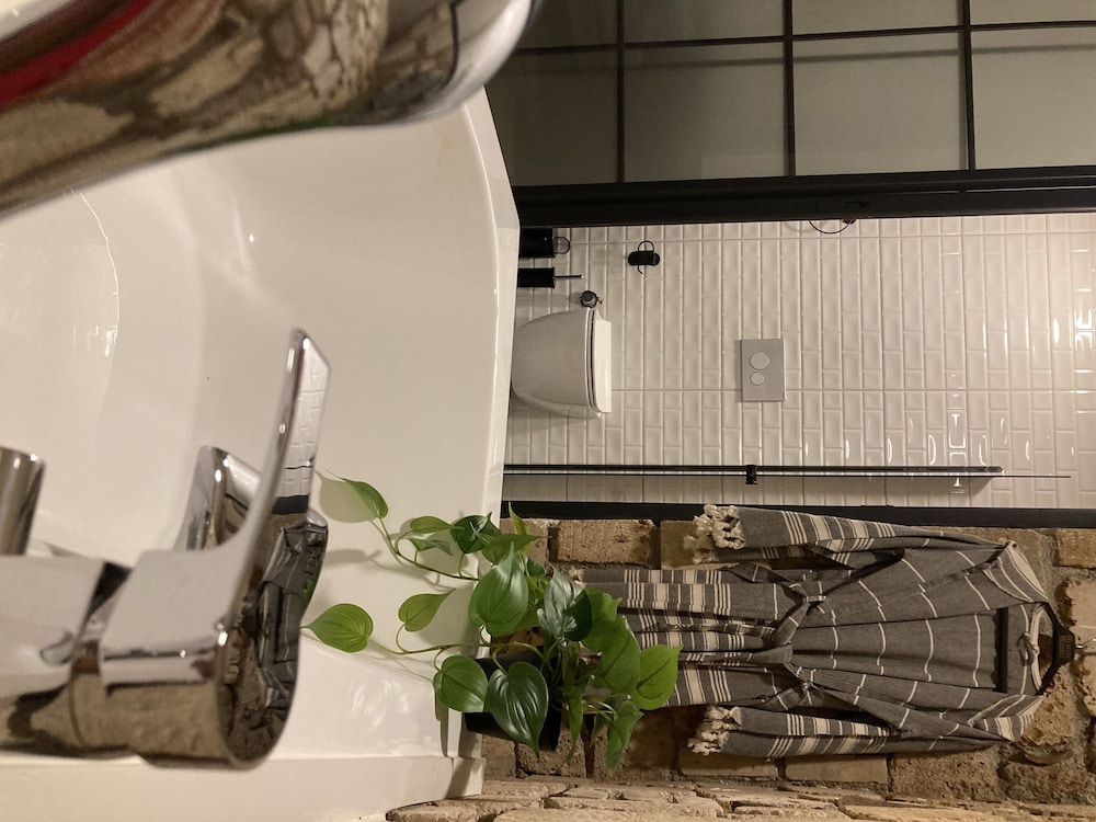 Noa's Boutique Hotel - Image 40