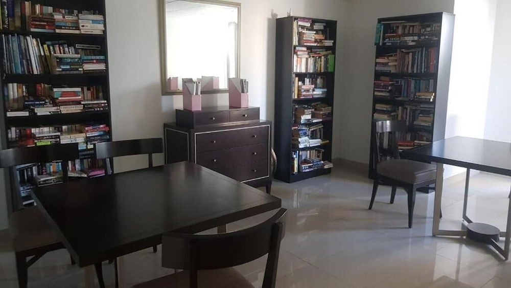 Durrani Homes - Designer 2BR Apt with stunning Burj Khalifa and Fountain View