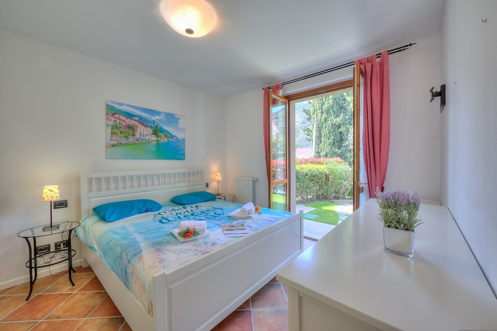 Borgo Belvedere Apartment With Lake View