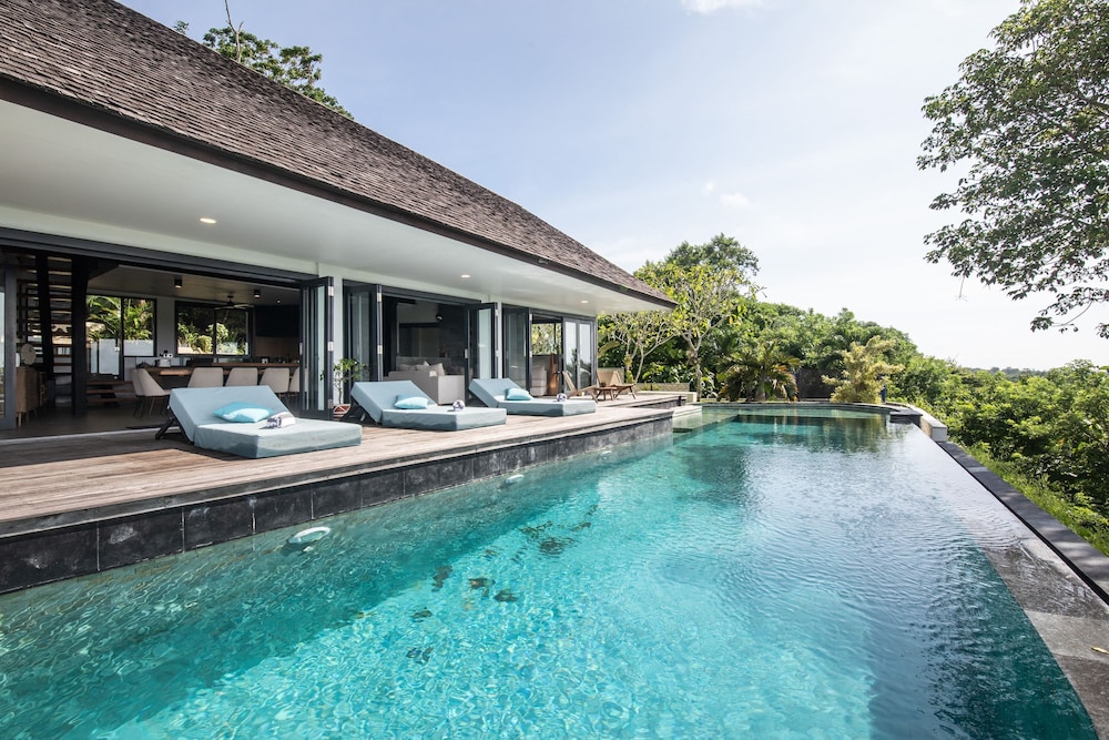 Clifftop Villa 5 Mins to Bingin