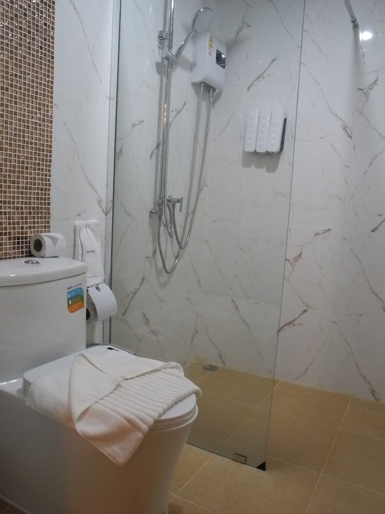Bann Tawan Hostel Chiang Rai