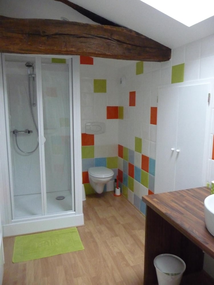 Photo 12