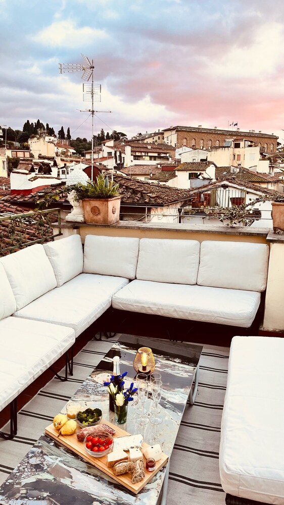 Borgo San Jacopo Penthouse