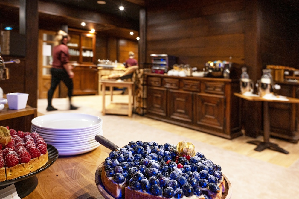 Tignes Vacations - Hotel Le Levanna by Les Etincelles - Property Image 11