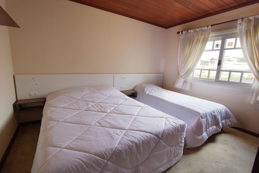 My Home - Nápoles - In Gramado (Dutra) view 3