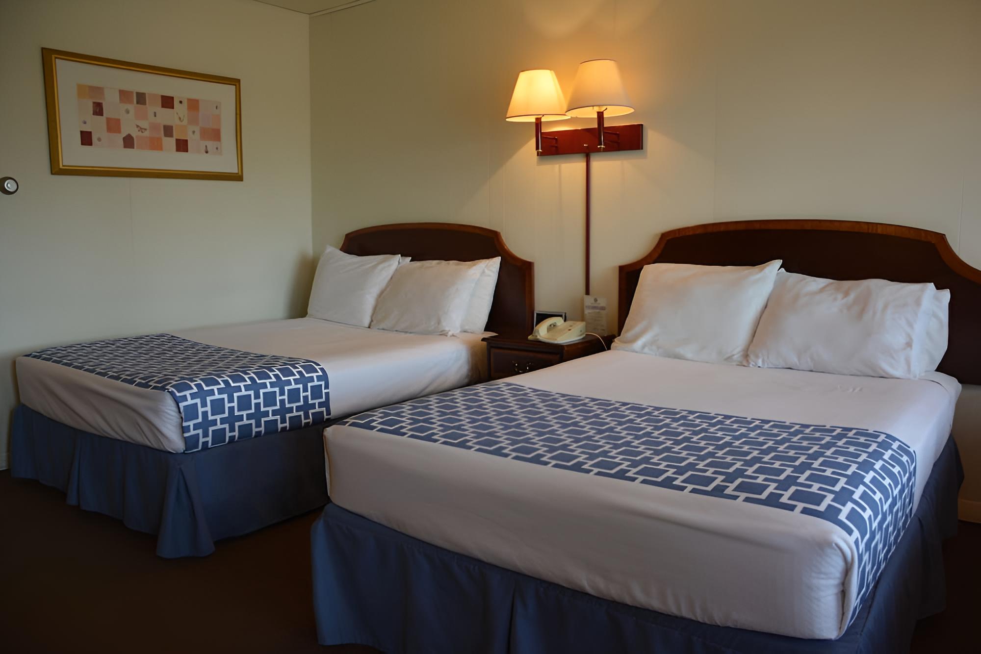 Galena Vacations - Grant Hills Motel - Property Image 7