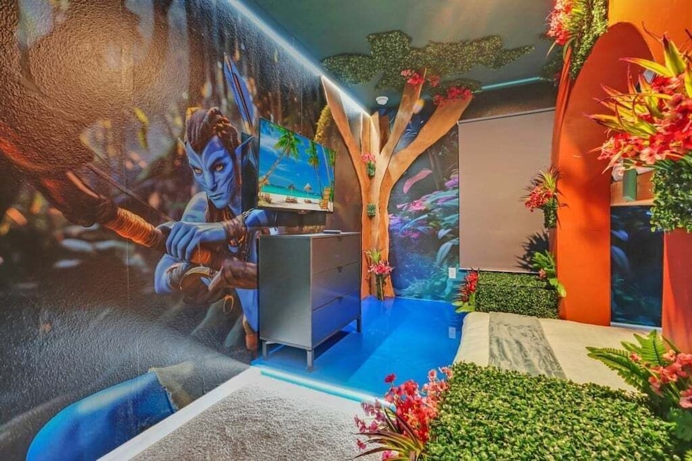 Enchanted Solara Retreat Themed Bedrooms & Pool 5 Townhouse