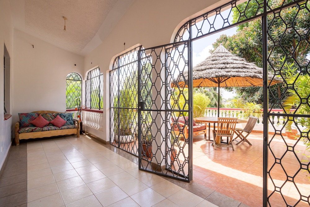 Bonsai Villa Homestay