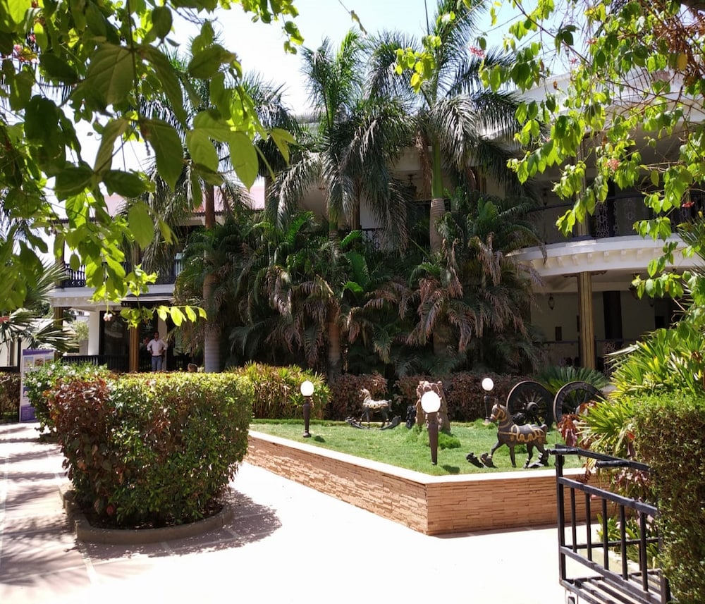 Medhavi Ryan Resort view 5