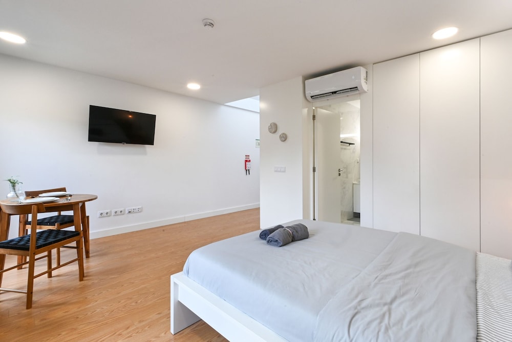ON Apartments - MA62