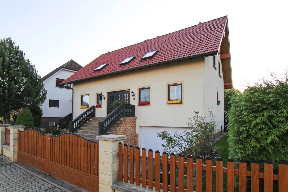 Apartment in Markranstadt Near Lake Kulkwitz