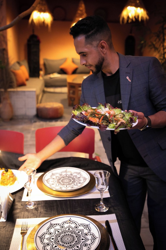 Riad O'Zeen