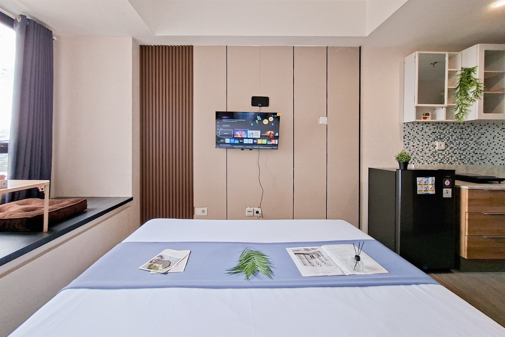 Modern Look Studio At Apartment Collins Boulevard