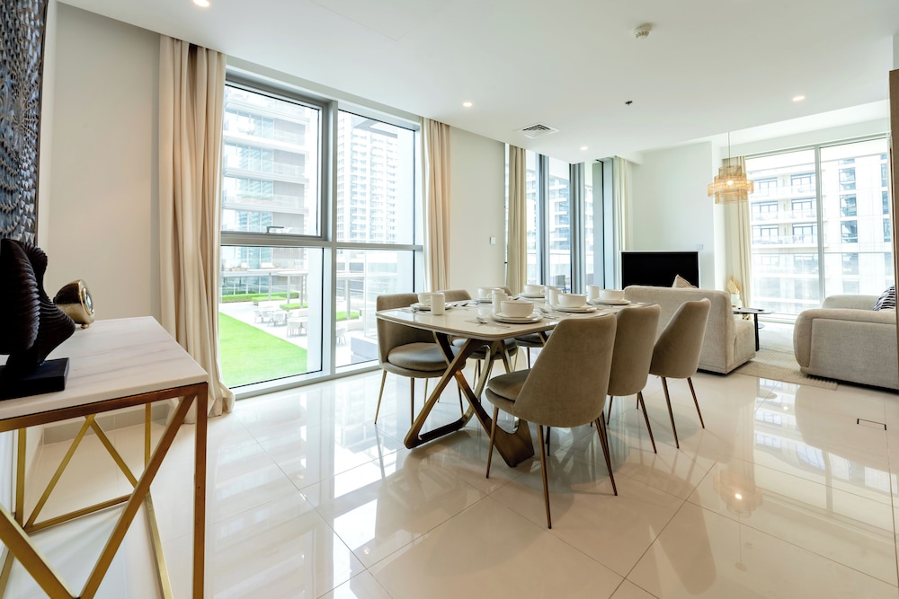 Beach Isle Residences- Emaar Beachfront