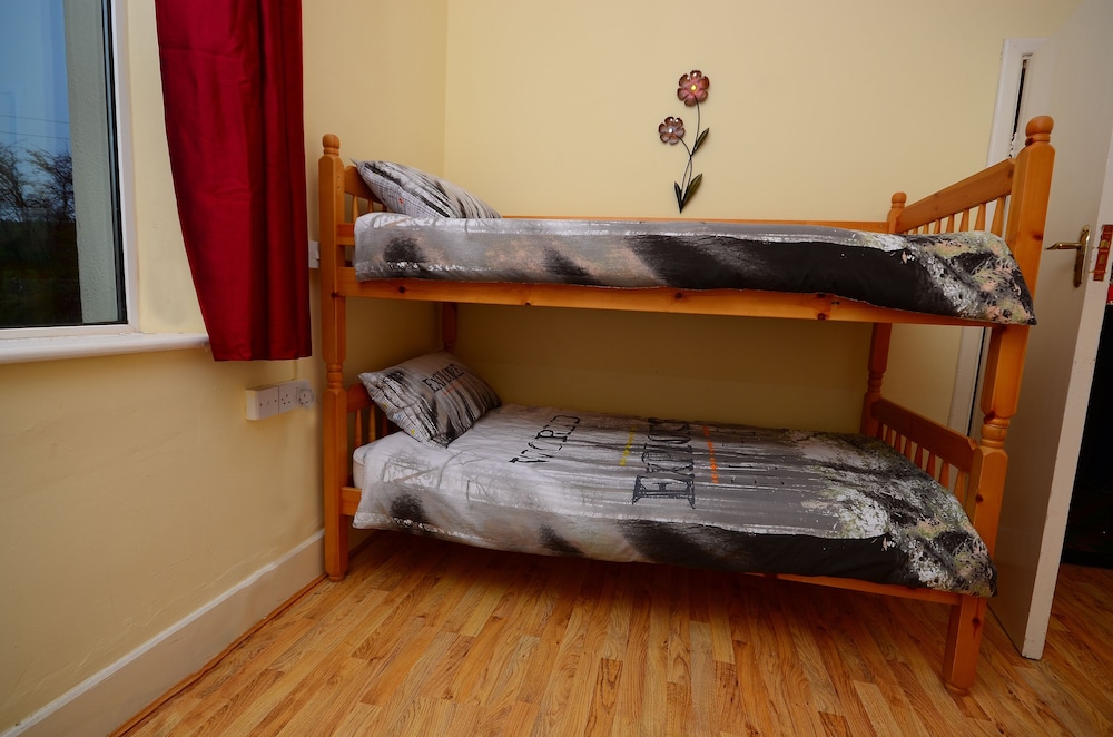 Loughcrew Megalithic Centre - Hostel