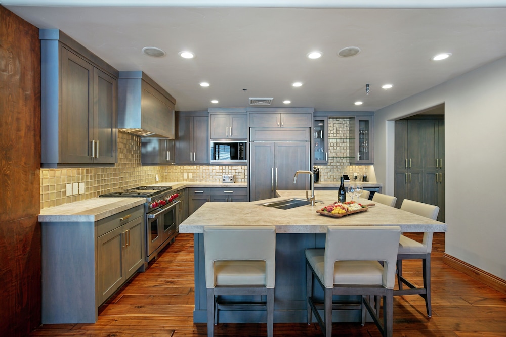 504 - Five Bedroom Penthouse Grand Lodge 5 Condo