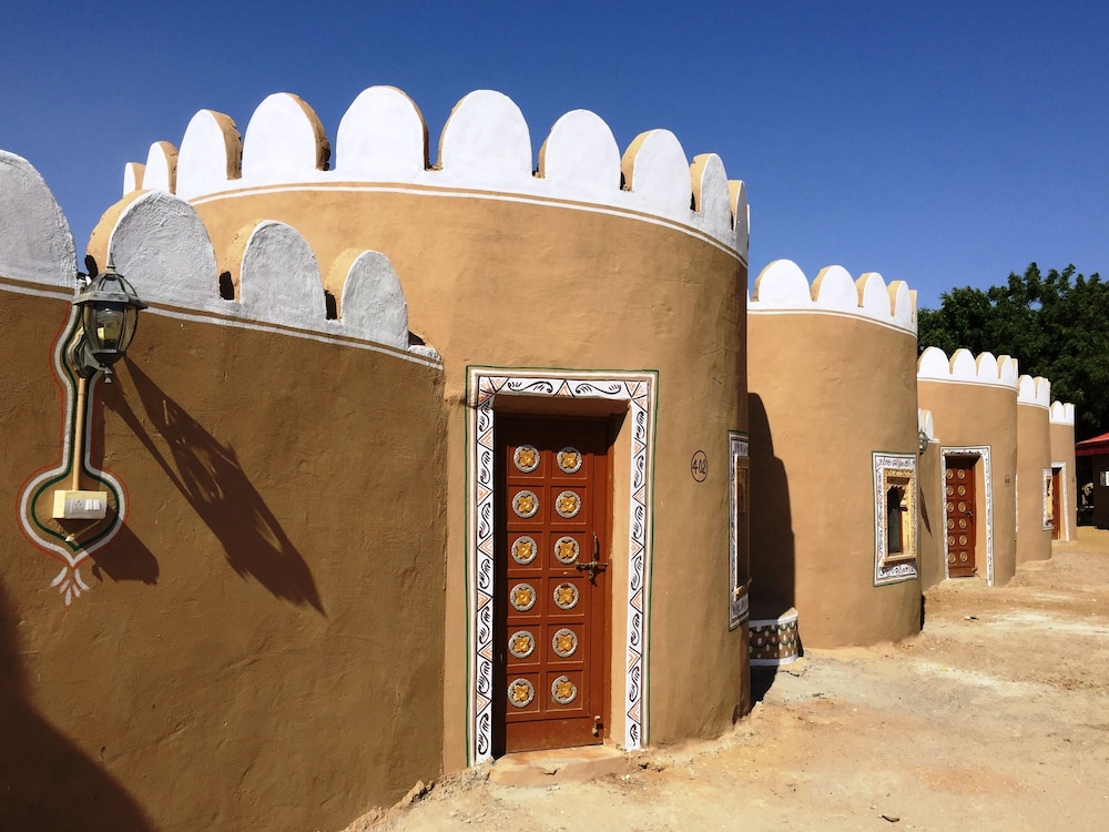 Desert Glamping