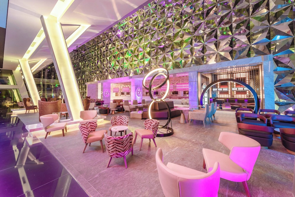 Planet Hollywood Cancun by Royalton, An Autograph Collection All-Inclusive Resort 8