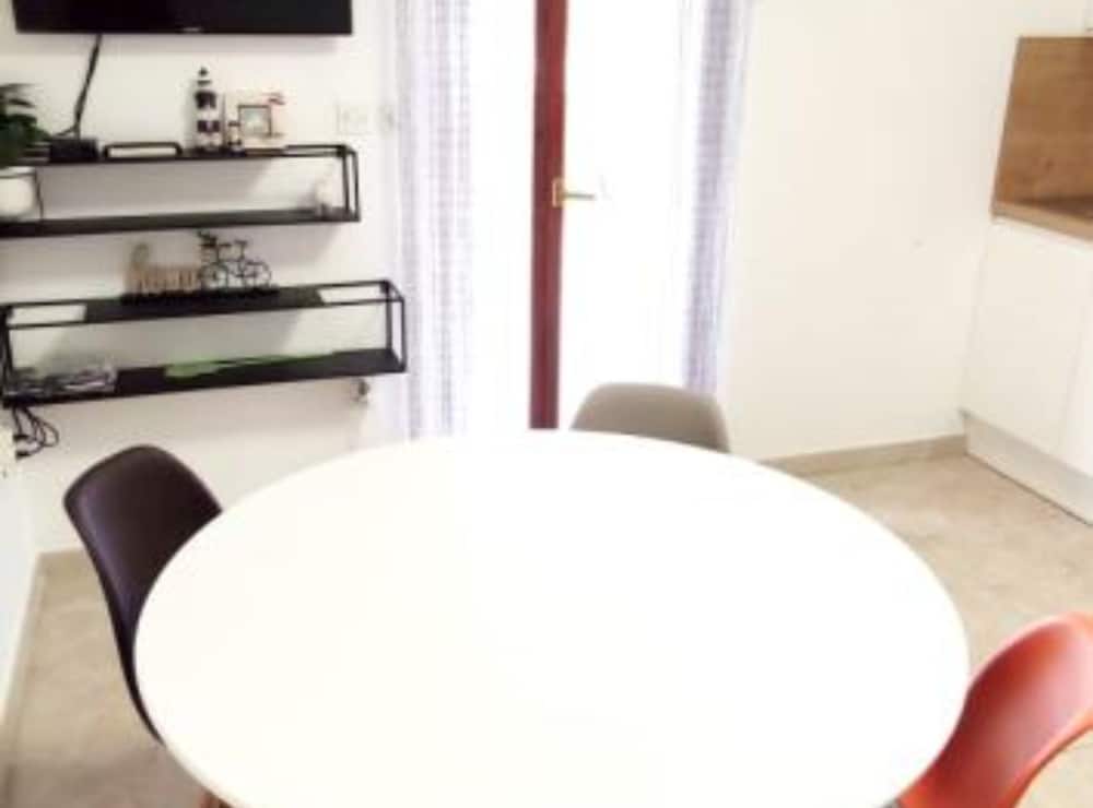 Apartments Maritimo