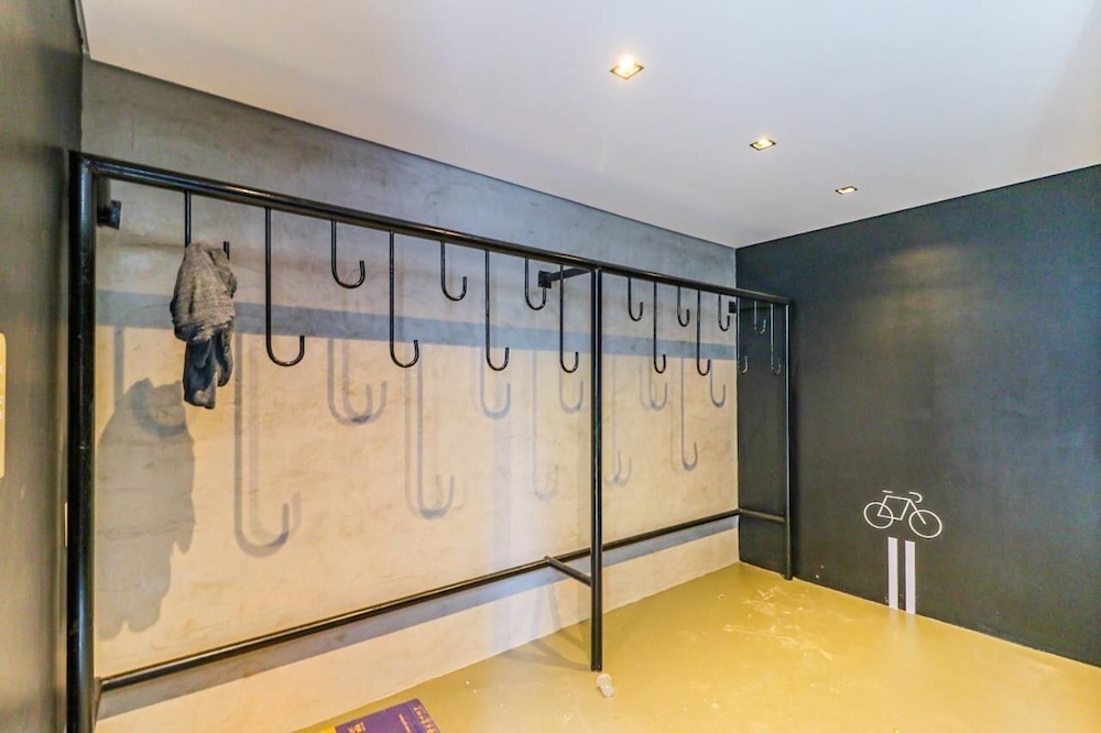 Haus Mitre Residences