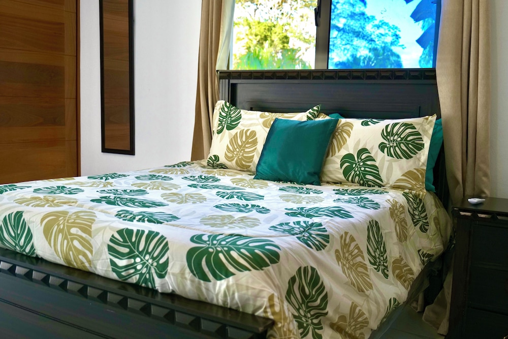 Villa Pravda Guerra 4BR 6BDS 12PAX