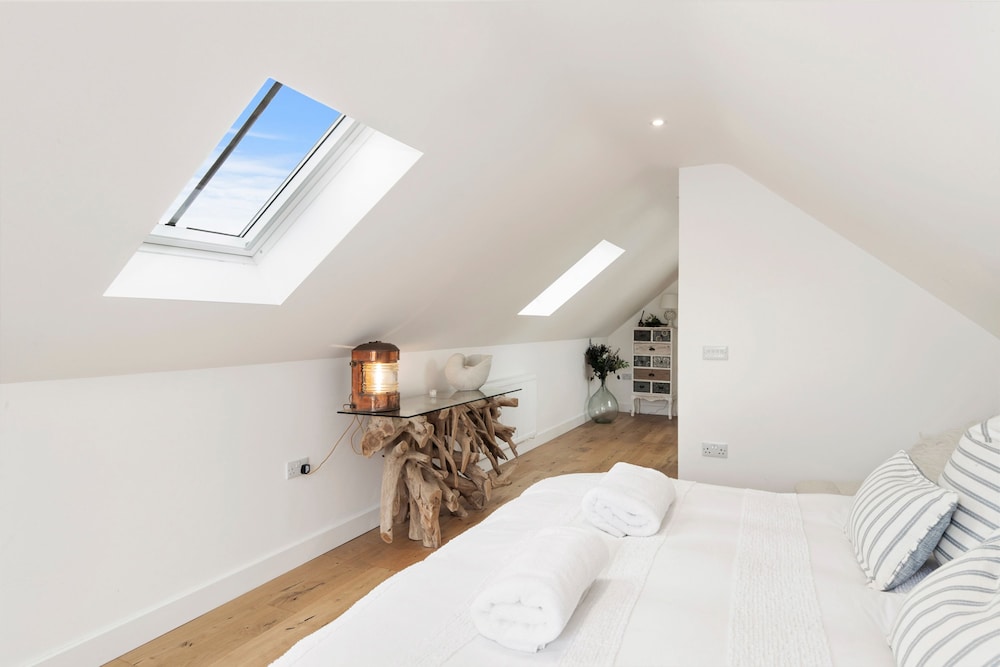 Ultra Marine - Large Roof Terrace Sea Views