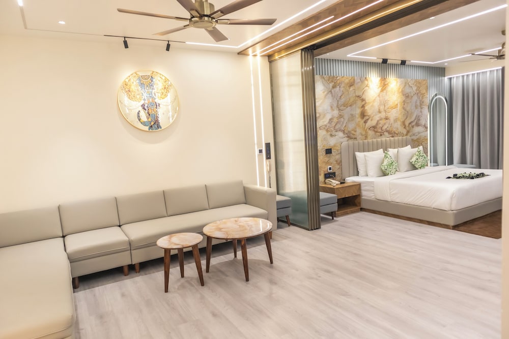 Narang Hotel