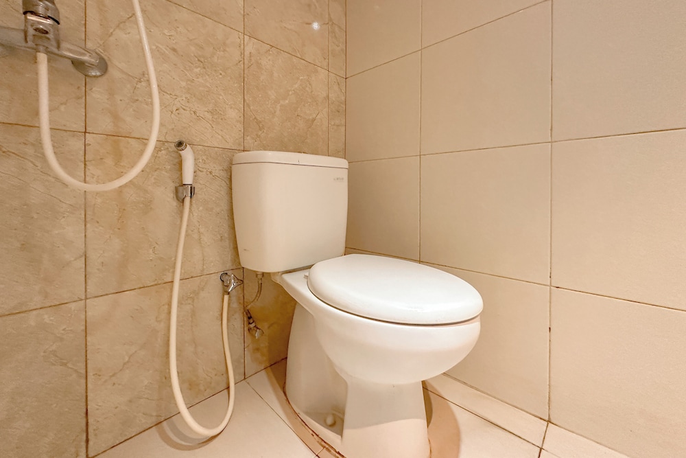 Studio Apartment With Access To Pakuwon Mall At Orchard Supermall Mansion