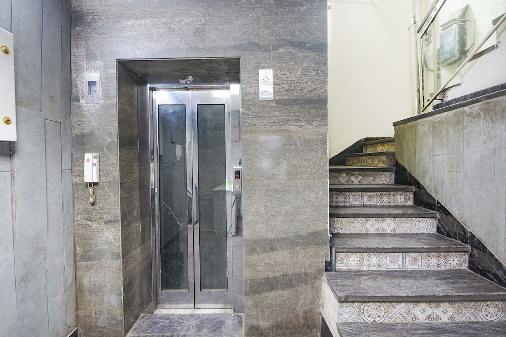 Fabhotel Mannat Shalimar Bagh