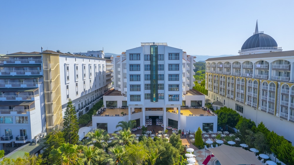 Calido Sol Hotel