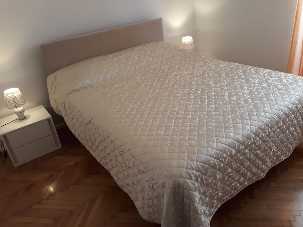 Mari - Cozy Apartment - A1 view 2