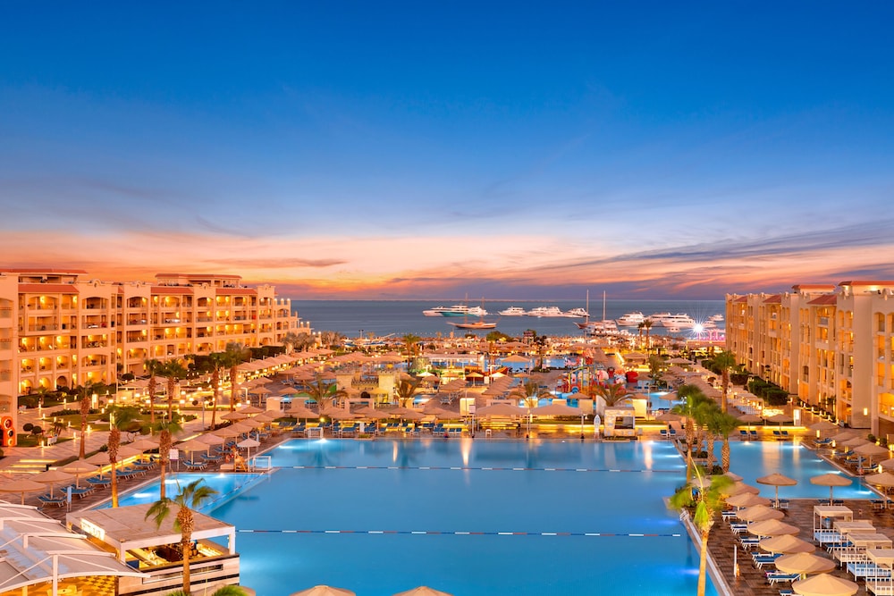 Pickalbatros White Beach Resort - Hurghada