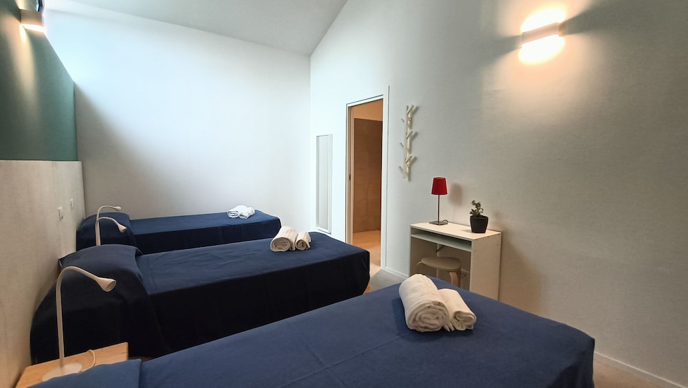 Bed and Bike Hostel