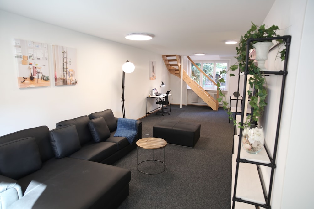 Nest -  Elsastrasse