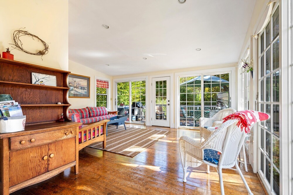 Nanas Hideaway 2 BDR Charmer!