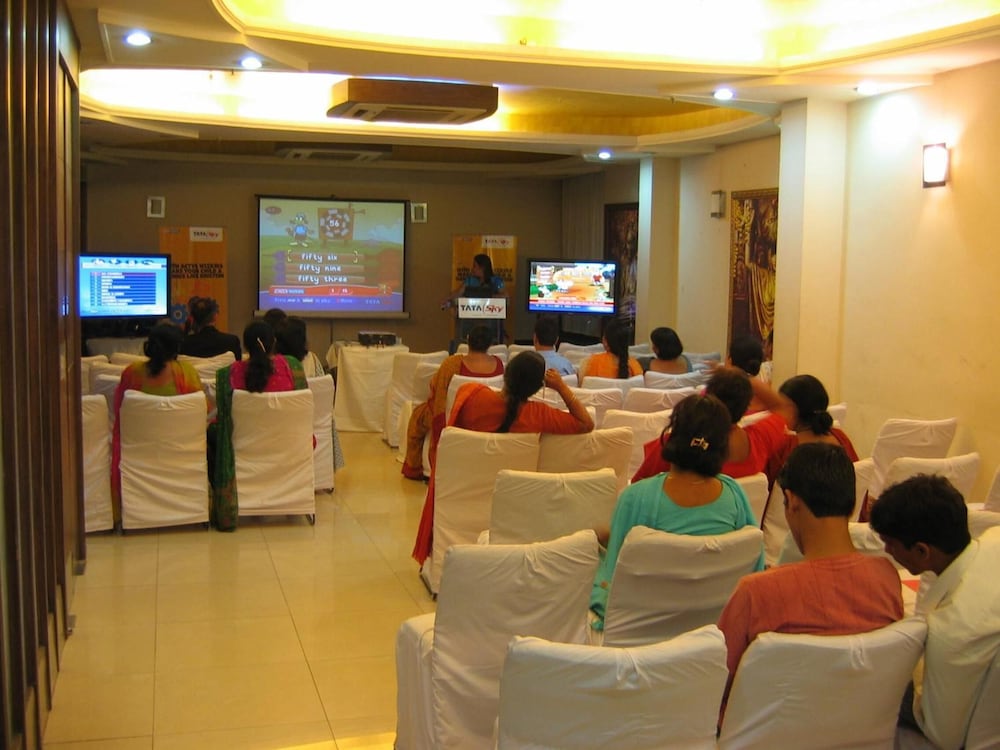 meeting & event spaces