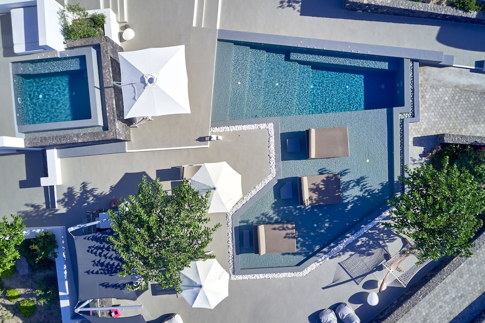 Nova Luxury Suites