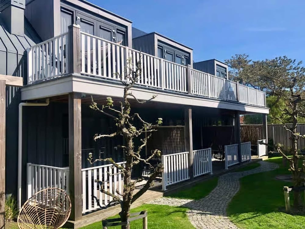 Ground Floor Lodge With Private Veranda