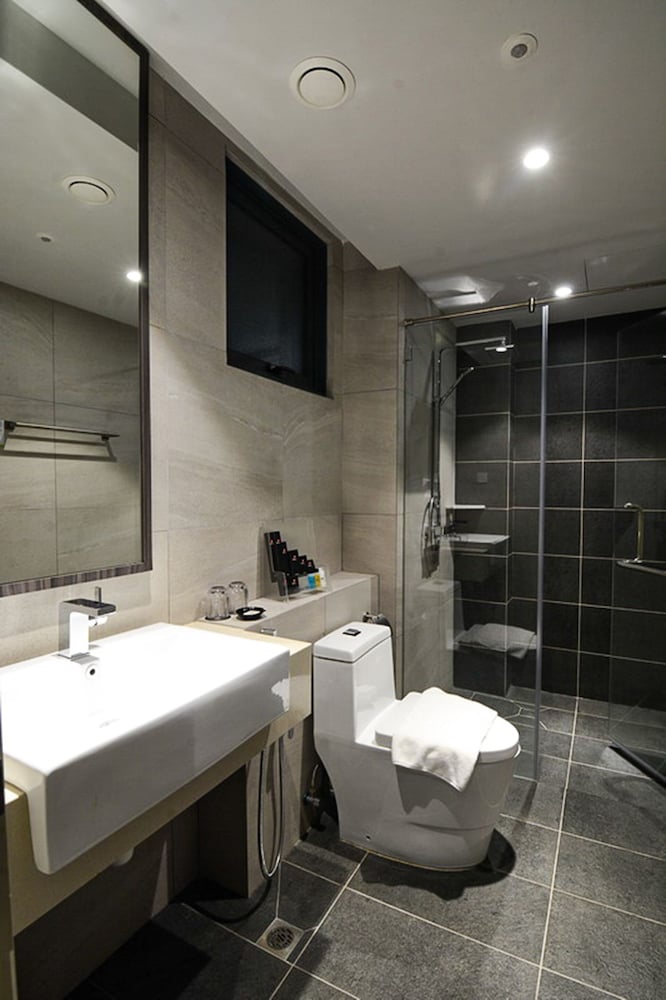 The Granite Luxury Hotel Penang 94