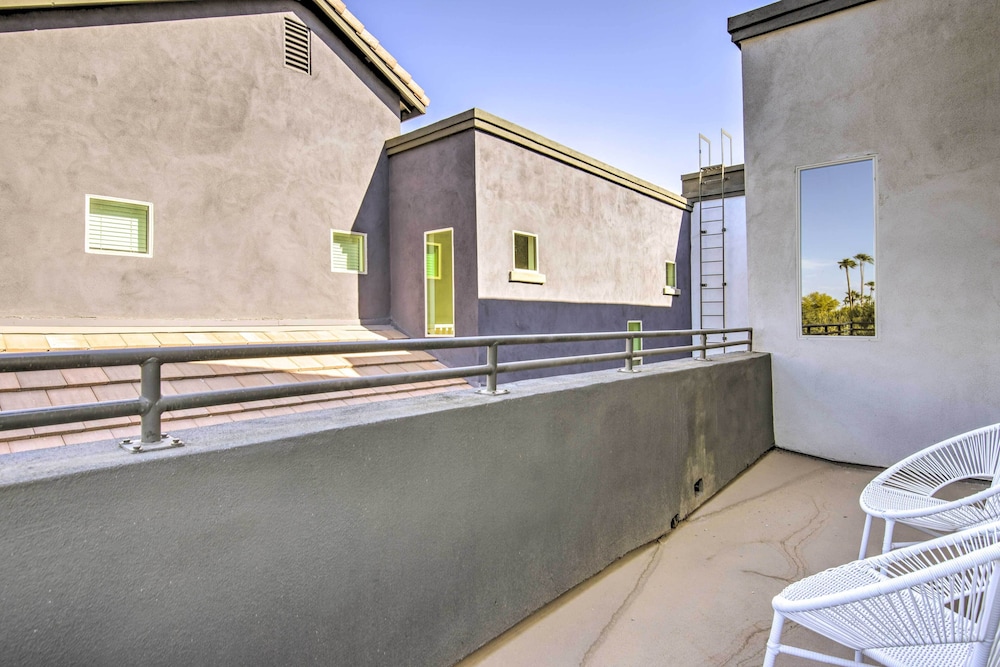 6 Mi to Dtwn Chandler: Newly Built Townhome view 5