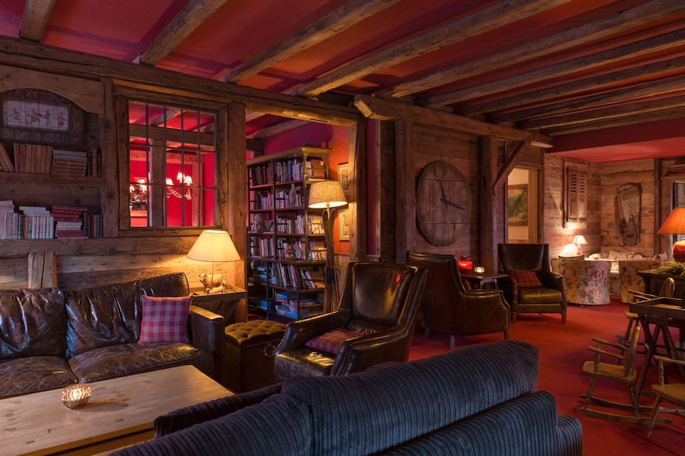 Huez Vacations - Hotel Au Chamois d'Or by Les Etincelles - Property Image 3