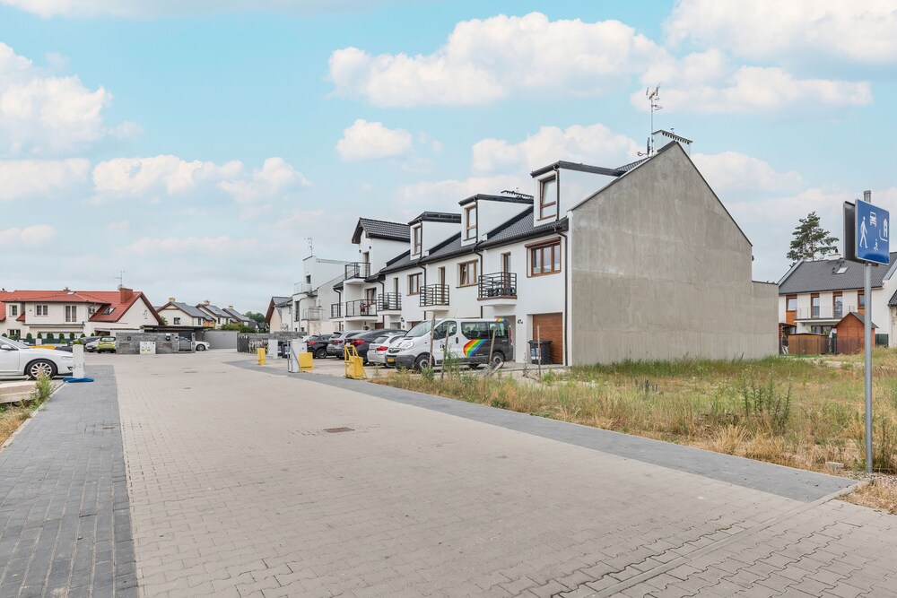 Apartments Legionow 47 by Renters view 4