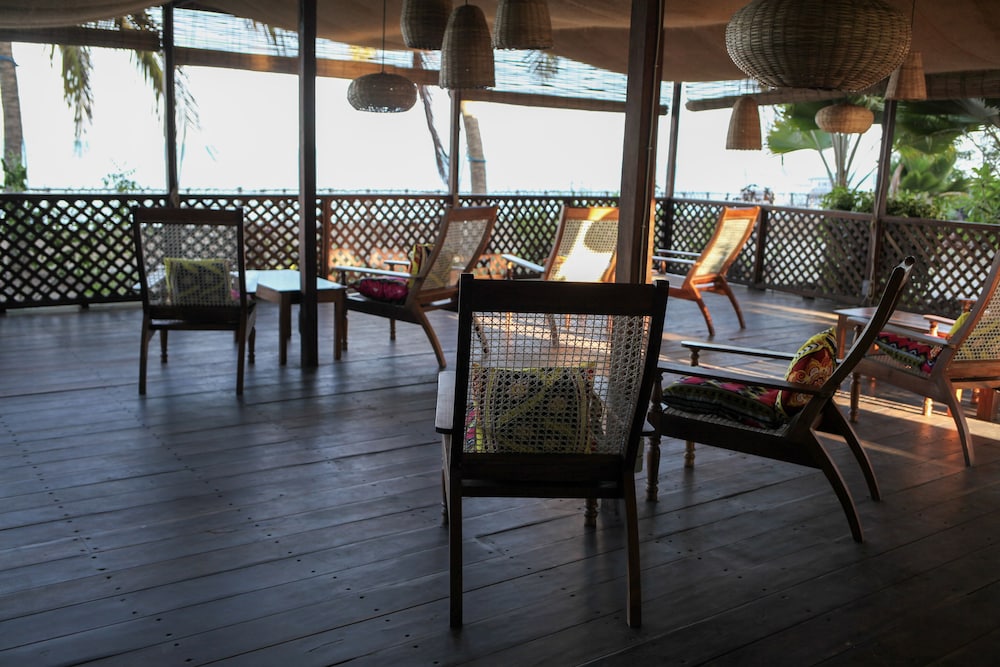 Alibi's Well Villa