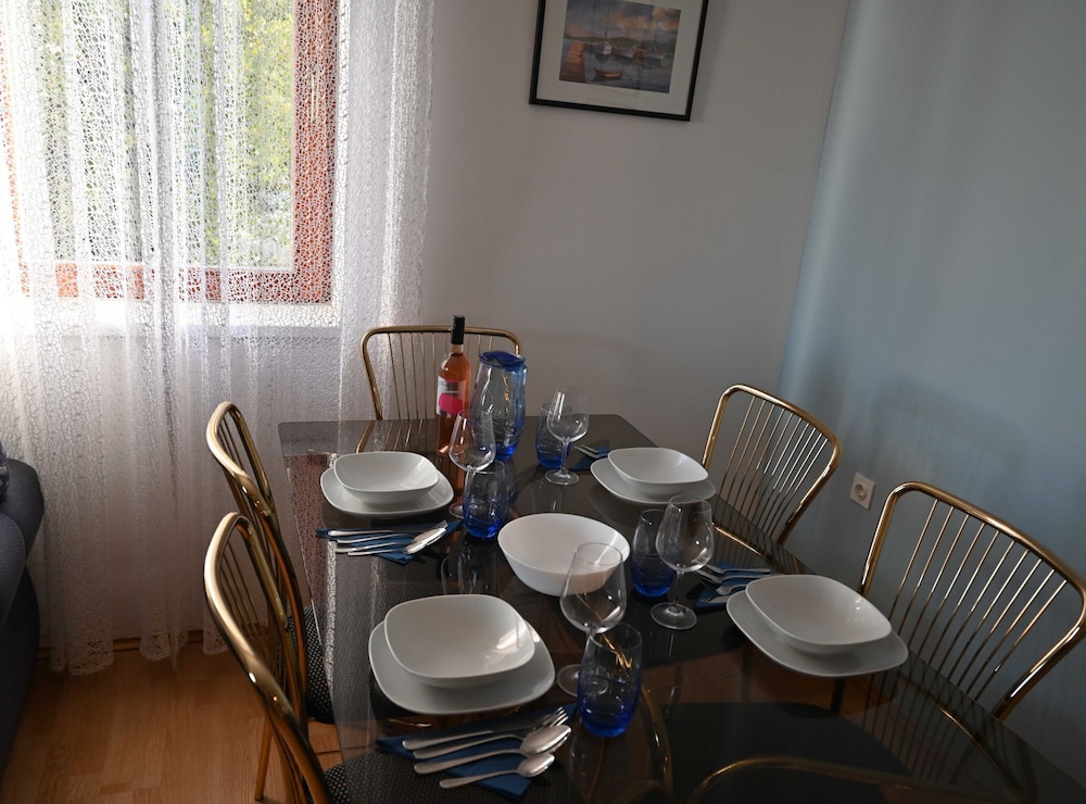 Charming And Comfortable Apartment Dramalj