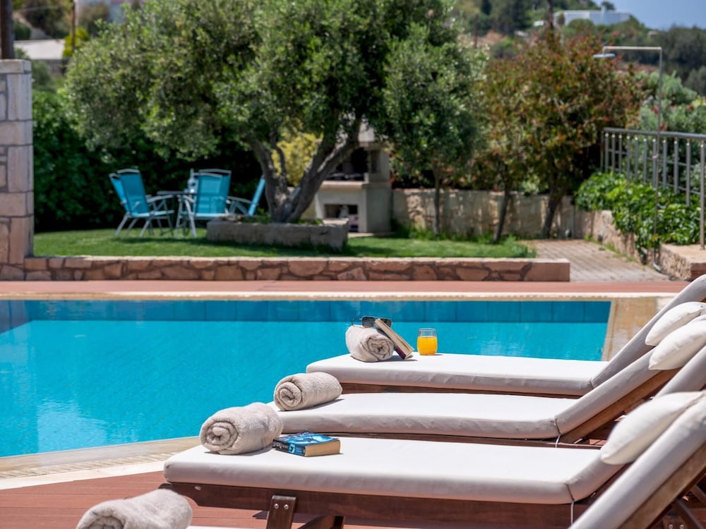 Luxury Villa Hara With Private Pool